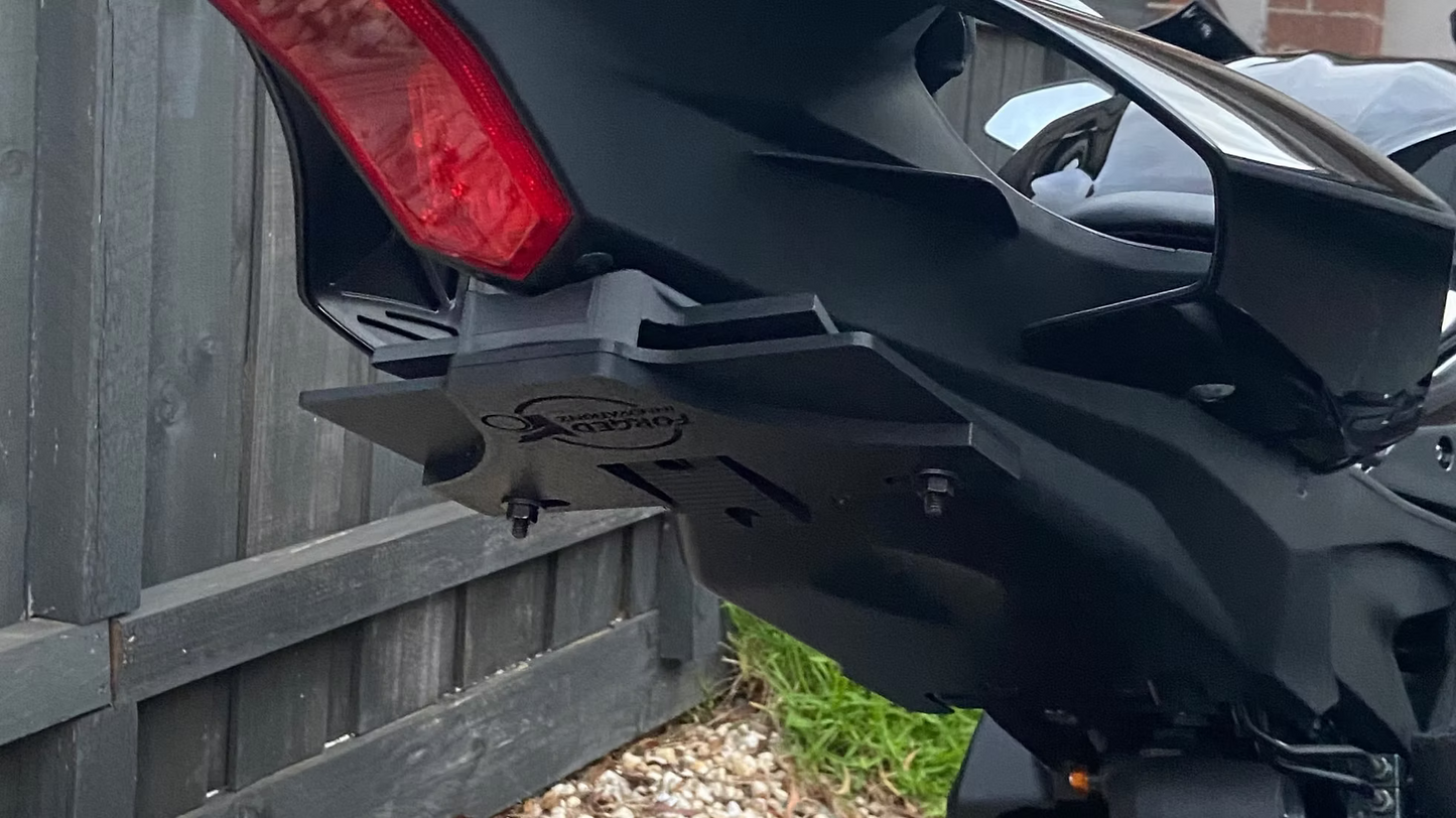 Tail light & flip plate Combo - 2015+ YAMAHA YZF-R1