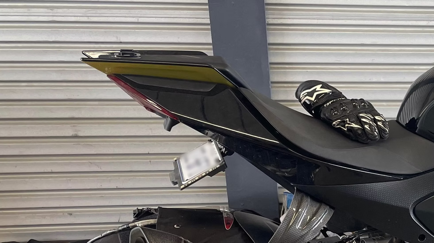 Tail light & flip plate Combo - 2021+ Aprilia RSV4/Tuono V4